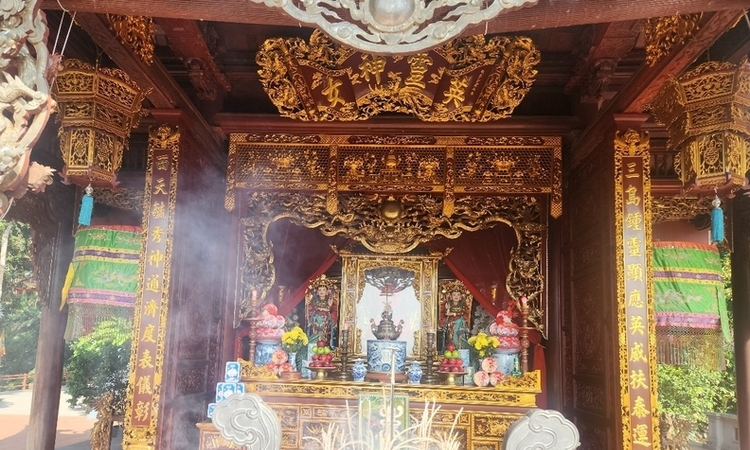 [포토뉴스] "케이블카 타고 천국으로"... 베트남 불교 성지 '떠이띠엔'의 장엄한 순간들