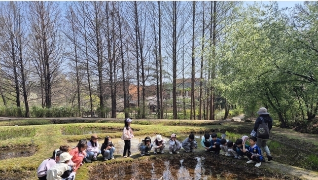 경기도 물향기수목원, 어린이와 가족 대상 숲체험 프로그램 운영