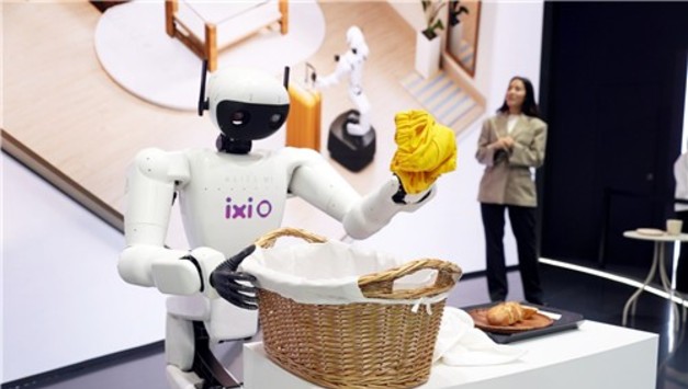 LG유플러스, MWC26서 ‘엠비언트 AI’ 기반 음성 AI와 휴머노이드 로봇 결합 미래상 공개