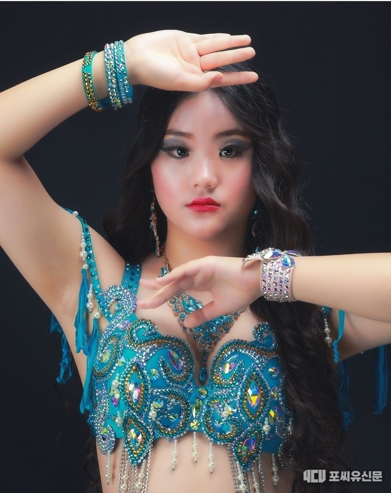 밸리 댄서 신제나, 사진: 앙상블라메르 제공