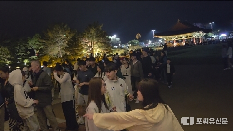 <strong>2025.10.06추석 당일 모습/외국인 단체 관광객을 포함한 수많은 인파, 사진촬영: 최수경 기자</strong>