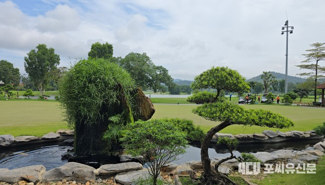 넓은 호수와 섬 같은 그린이 돋보이는 Dai Lai Star Golf & Country Club, 사진출처: 포씨유신문