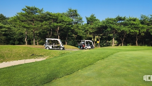 [19번홀의 변호사 16] "조심하세요" 한마디, 골프장을 지키는 수천만 원의 방패